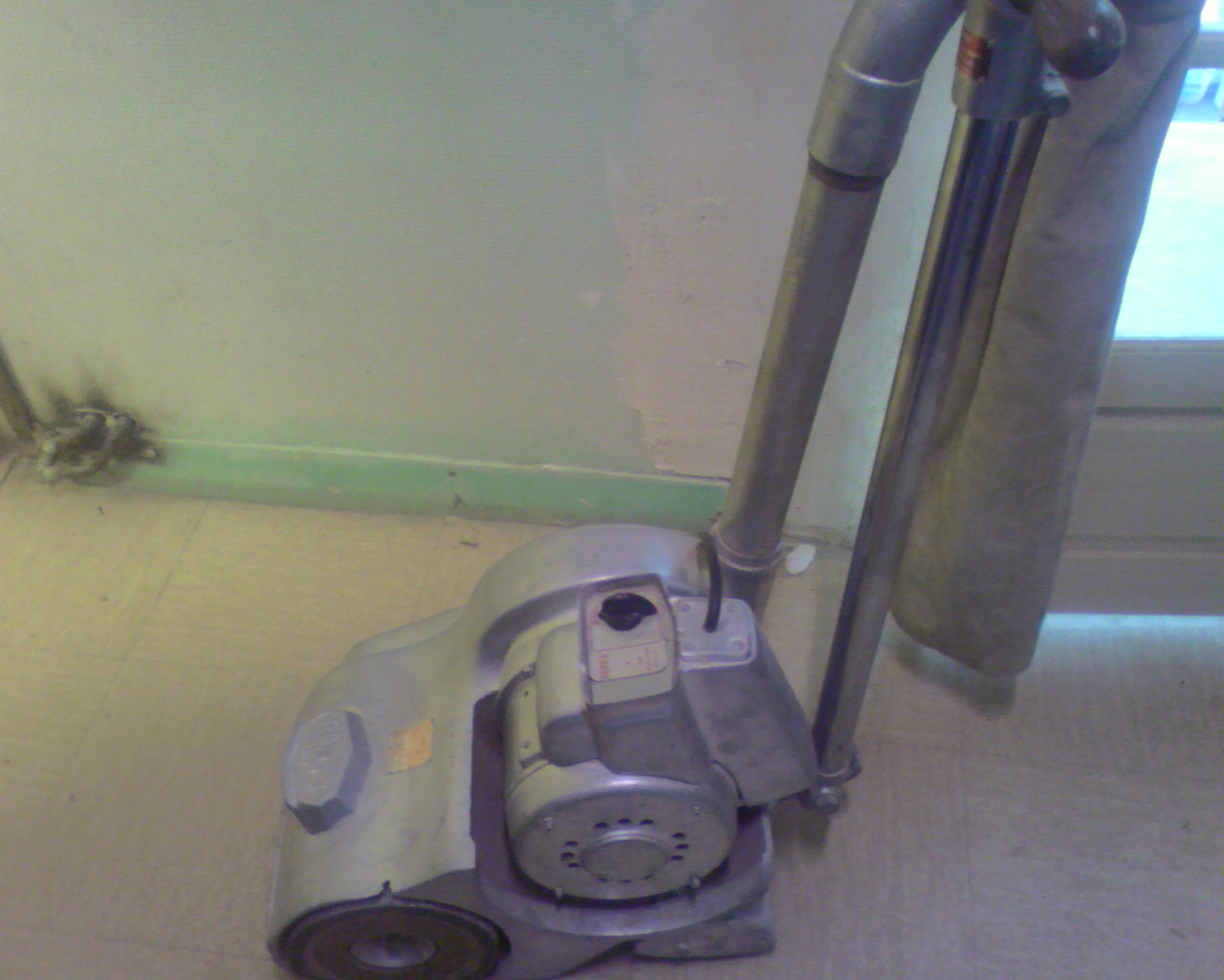Destockage Vend PONCEUSE A PARQUET RACLEX - 50KG