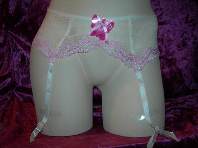 Destockage Porte jarretelles en dentelle