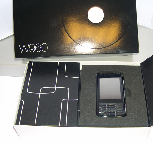 Destockage W960i 8 Gb neuf facture garantie