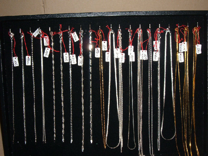 Fournisseur lots de gourmettes en argent different models, Grossiste lots de gourmettes en argent different models, Destockage lots de gourmettes en argent different models