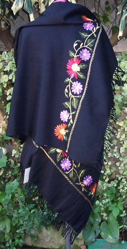 Fournisseur ETOLE EN LAINE BRODEE, Grossiste ETOLE EN LAINE BRODEE, Destockage ETOLE EN LAINE BRODEE