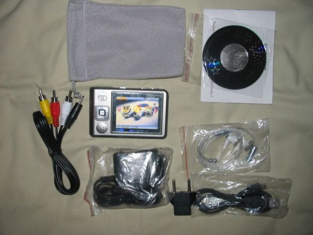 Destockage VENDS LOTS ou unit� d'Appareil photo 5 Mpixel Baladeur video MP3/'MP4'<=(format video), Carte SD 