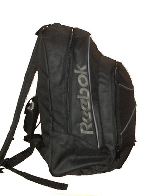 Destockage IMBATABLE 7�  sac a dos REEBOK  !!!