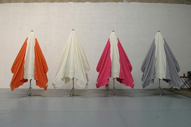 Destockage parasol Forain 3x2.50m