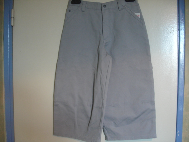Fournisseur PANTACOUR  BERNUDA, Grossiste PANTACOUR  BERNUDA, Destockage PANTACOUR  BERNUDA