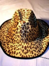 Destockage CHAPEAU FEMME MODE L�OPARD. 3.95 �!