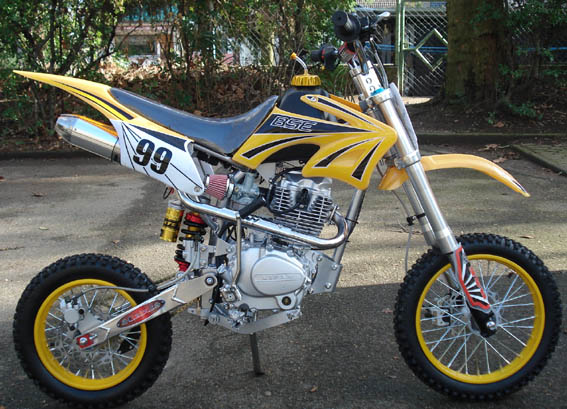 Fournisseur DIRT BIKE 150cc ENDURO/CROSS, Grossiste DIRT BIKE 150cc ENDURO/CROSS, Destockage DIRT BIKE 150cc ENDURO/CROSS