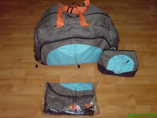 Fournisseur Sac voyage + trousse, Grossiste Sac voyage + trousse, Destockage Sac voyage + trousse