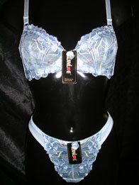 Destockage A NE PAS RATER !!! Lot de 50 ensembles de lingerie