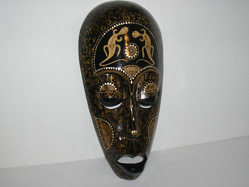 Destockage masque africain moyenne taille
