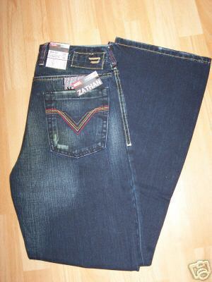 Destockage Jeans DIESEL ZATHAN 82M NEUF AVEC ETIQ. TAILLE 34