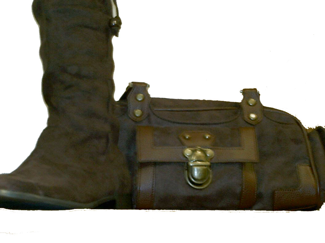 Destockage vends divers lots de sacs, chaussures et �toles