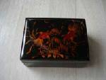 Destockage boite � bijoux ou rangement en laque