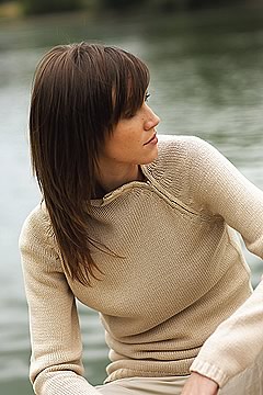 Destockage jolie pull femme zipp� 