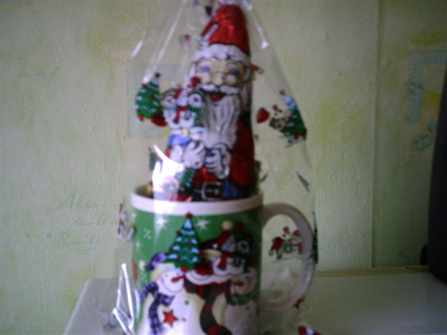 MUG NOEL CERAMIQUE GARNI 2.90� TTC POUR -ASSOCIATIONS-CLUBS -PARTICULIERS 