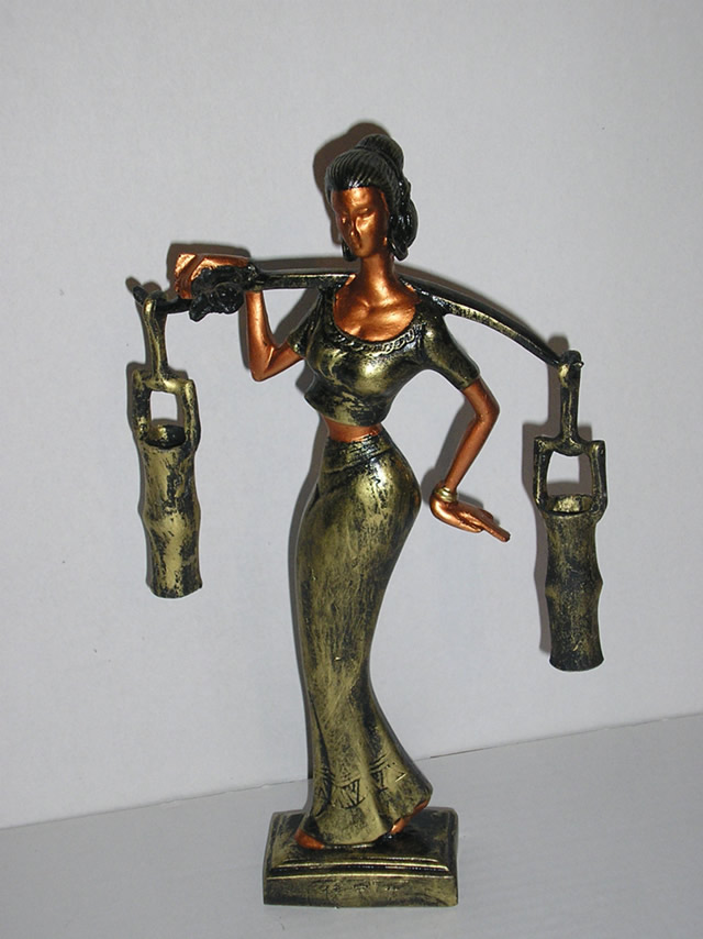 STATUETTE AFRICAINE 