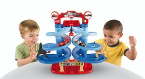 Cars2 Piste de Course en Spirale + 2 Voitures