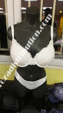 Lingerie Marie Meili 80% de parures