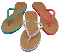 DESTOCKAGE CHAUSSURES/TEXTILE