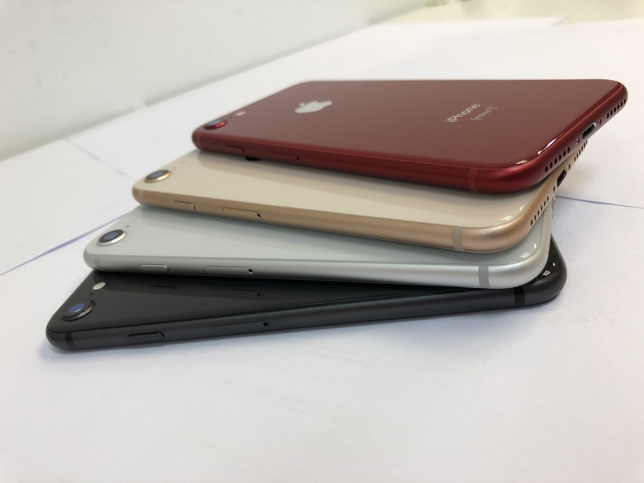 Apple iPhone utilisé divers souvenirs / couleurs / qualité Destockage