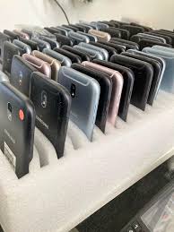 LOT TELEPHONES - TABLETTES - MONTRE CONNECTES