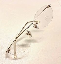Lunettes Vintage en Titanium made in Japan