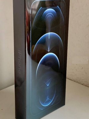 Lot Apple iPhone 12 Pro Max, iPhone 12 Pro, iPhone 12, iPhone 12 mini et autre