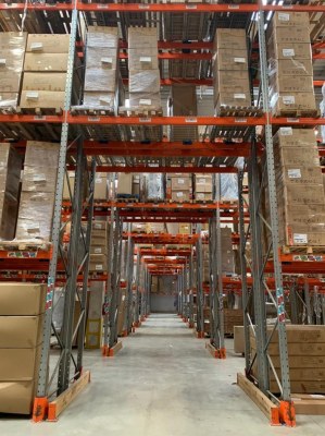 Rack à palette rayonnage industriel stockage occasion gros lot MECALUX