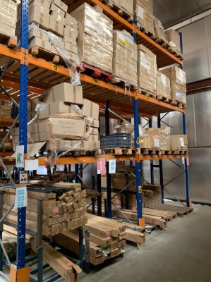 Rack à palette rayonnage industrielle métallique occasion sabot lot caillebotis