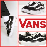 060105 Baskets enfants Vans
