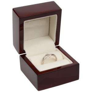 Stock écrins pour bijoux et sachets satin organza