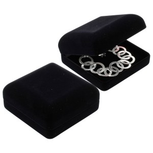 Stock écrins pour bijoux et sachets satin organza