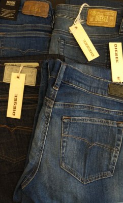 Lot de 75 Jeans Neufs DIESEL Femme