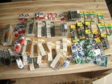 Lot destockage magasin de bricolage, lames de scie sauteuse et embouts de marque