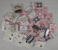 Lot de 39 Paquets de bijoux