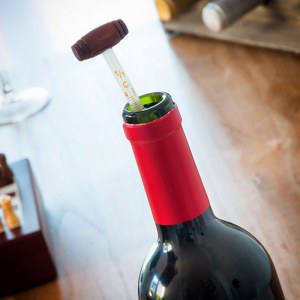 SHOP-STORY - CHESS WINE SET : Ensemble d’accessoires à vin et échecs