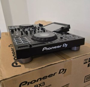 Pioneer DJ XDJ-RX3 2-channel performance All in One Digital DJ System