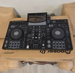 Pioneer DJ XDJ-RX3 2-channel performance All in One Digital DJ System