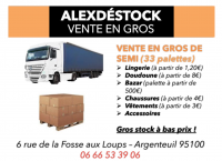 CAMION DE LOT DE PALETTE DE MARCHANDISE