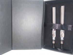 195 lots de 2 e- cigarettes dans leurs coffrets de marque Steamoon