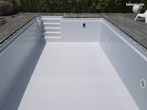 PEINTURE PISCIN BLEU COQUE POLYESTER EN 2 COMPOSENT 140m CARRE