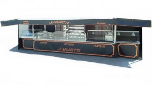 Remorque et camion magasin alimentaire ou forain sur mesure