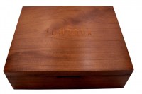 Superbe boite en bois à usages divers