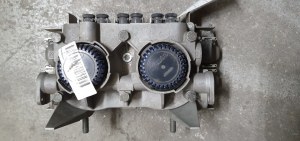 Lot pieces detachees autobus Mercedes Setra Citaro O 305 405