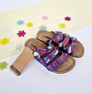 060081 Mix de tongs enfant