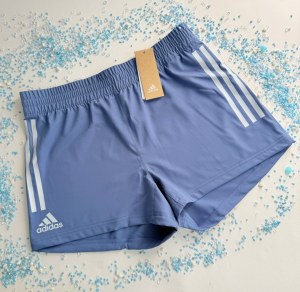 020300 Short femme Adidas