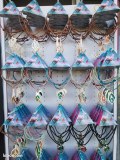 Lot de bijoux australiens pour boutique de plage, surf shop ou marchés saisonniers