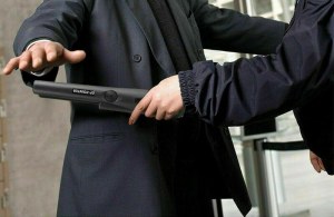 UN DÉTECTEUR DE MÉTAUX GP POINTER PRO POINTER MD-2020