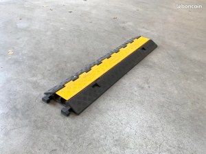 2 Canaux Passage de câble, Pont à câbles, Protection / Protège des câbles