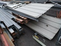 Tôles de bardage type bacacier et tubes carrés